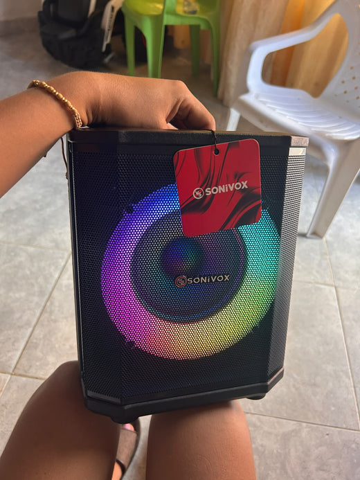 Parlante Sonivox de Luz Marina Rodríguez